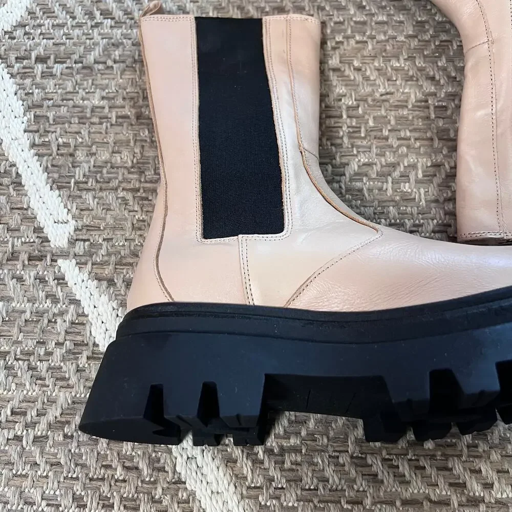 ALOHAS Chunky Lug Sole Boot Sz 38/ US 7-7.5